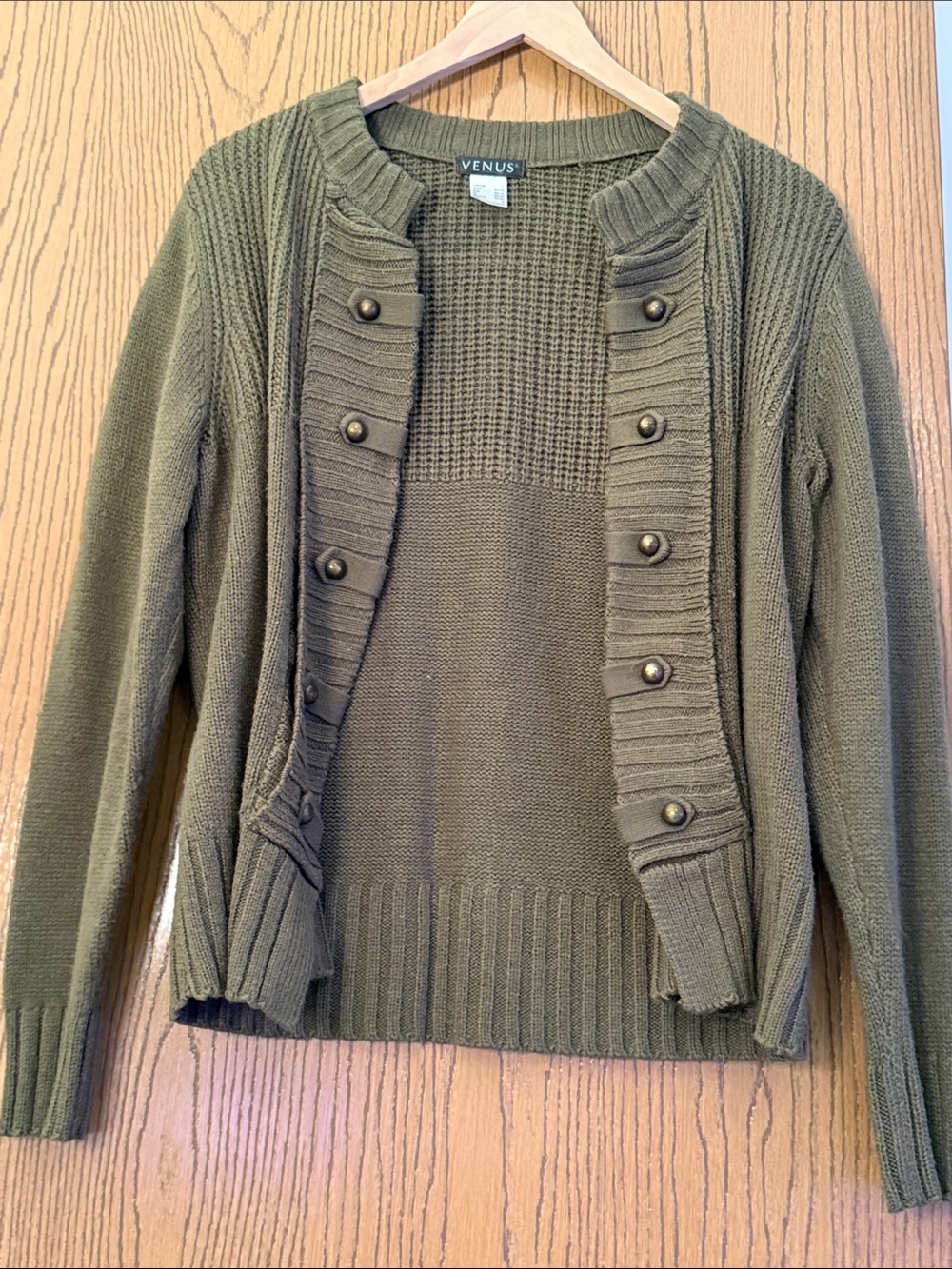 VENUS Olive Button-Front Knit Cardigan